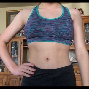Sports bra cropped never used